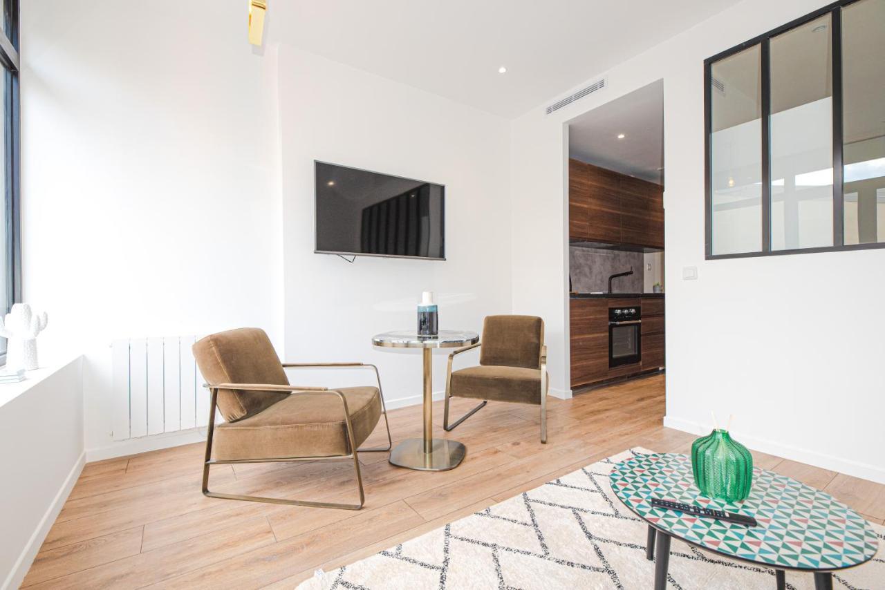 Luxury Residence - Paris South Монруж Екстериор снимка