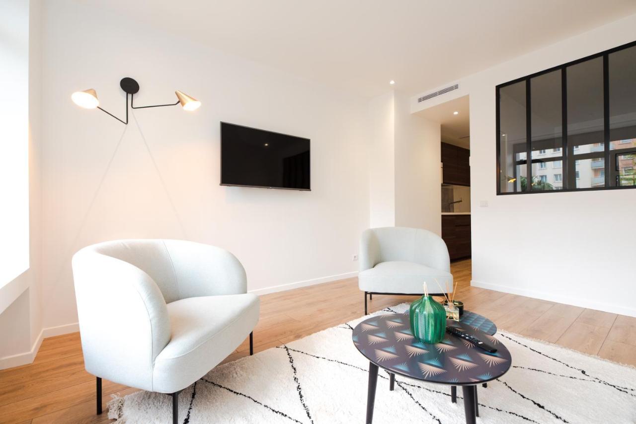 Luxury Residence - Paris South Монруж Екстериор снимка